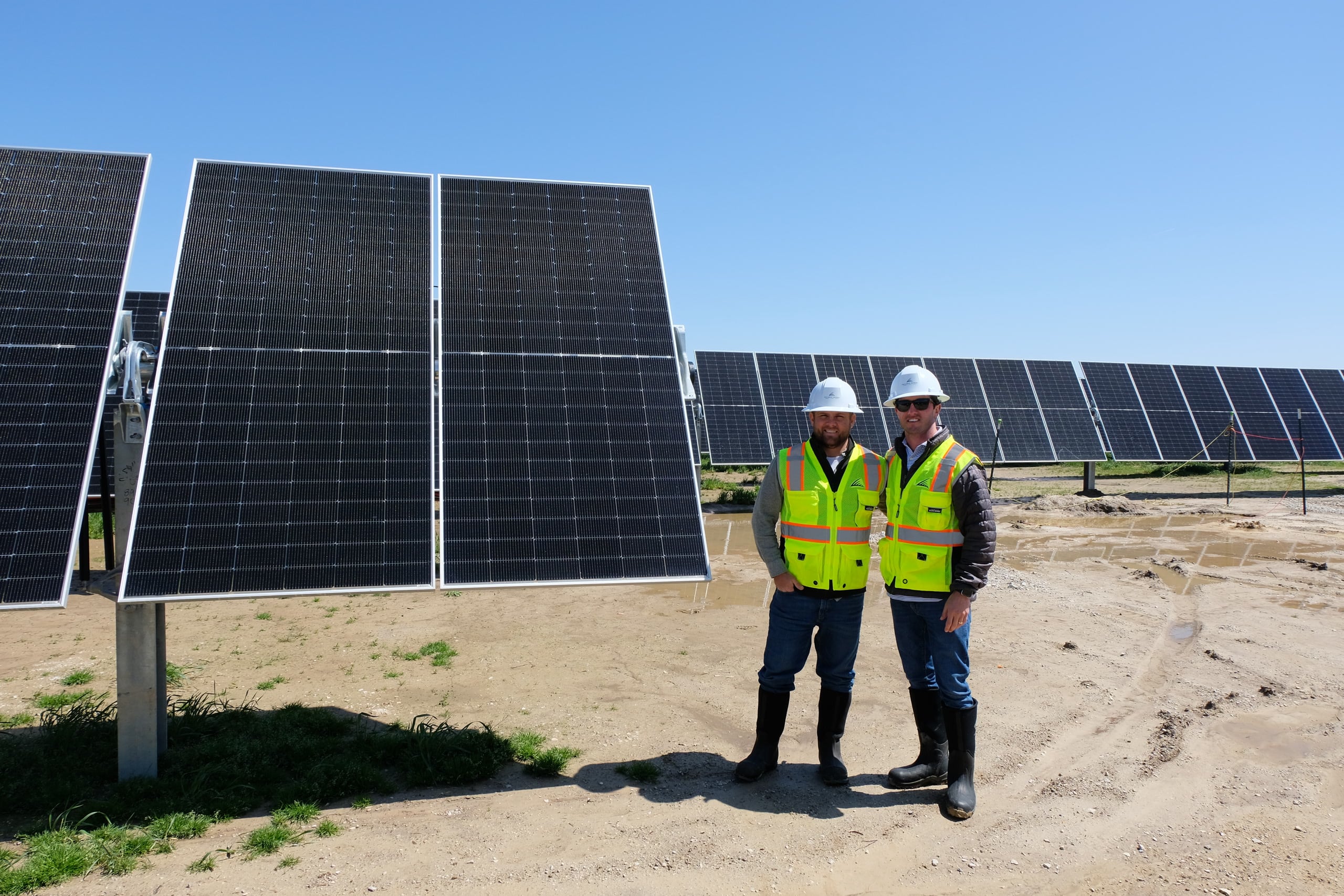 Pelagic Shoal team on-site at solar project